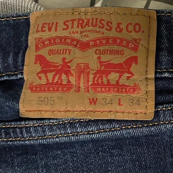 Levi Jean 34x34 - Picture 3 of 3